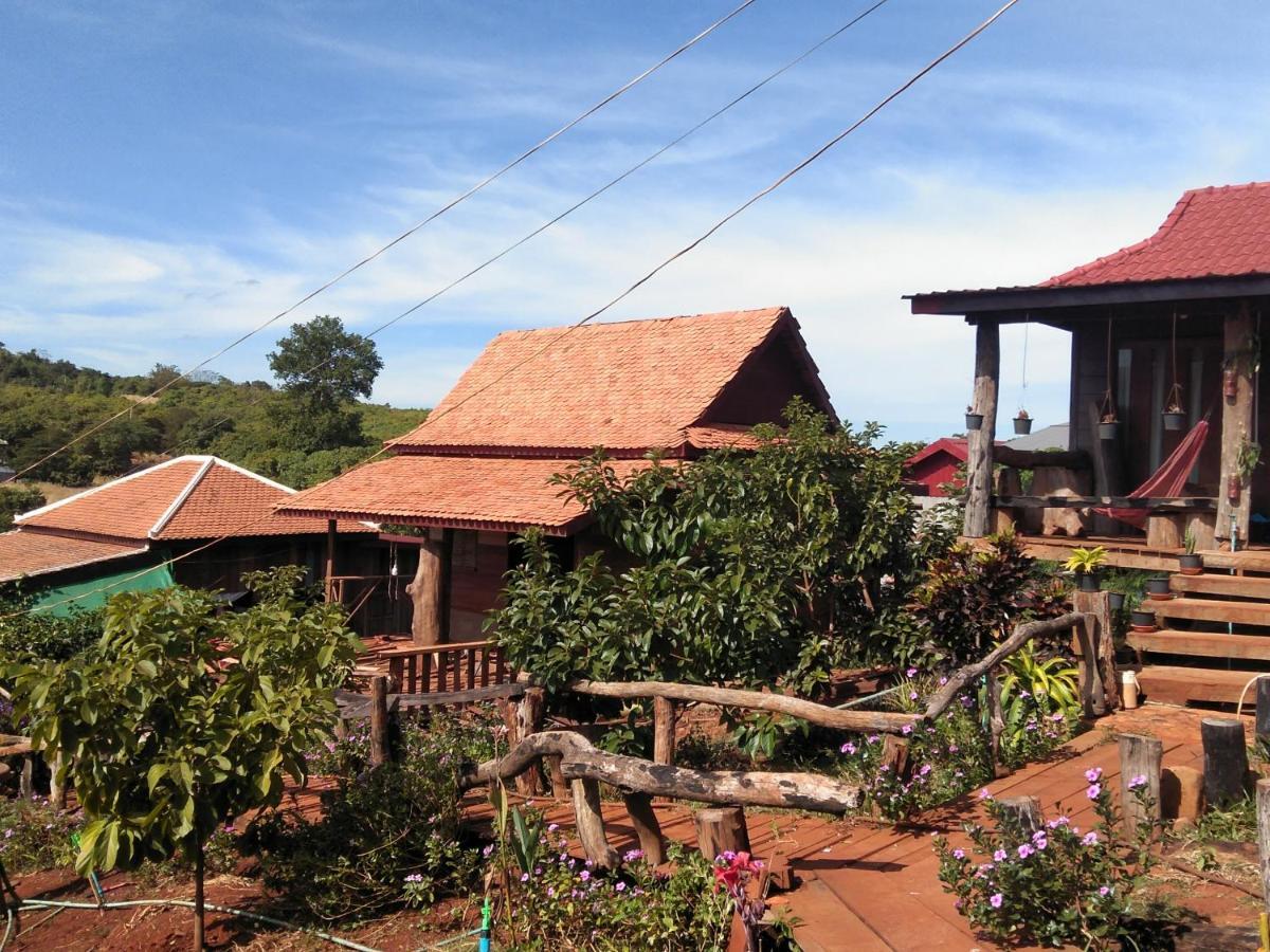 Ratanak Tep Rithea Homestay Banlung Buitenkant foto