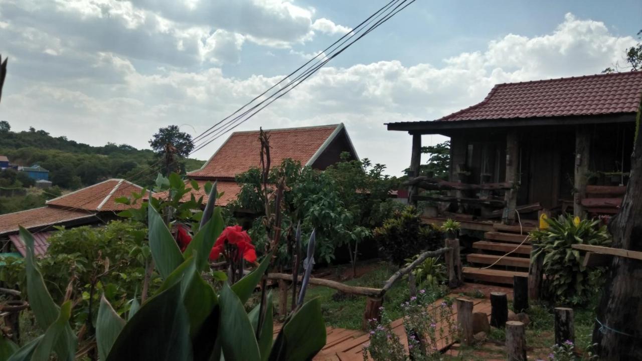 Ratanak Tep Rithea Homestay Banlung Buitenkant foto
